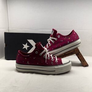 Converse Chuck Taylor All Star Lift Platform Floral Patchwork Women’s Size 9